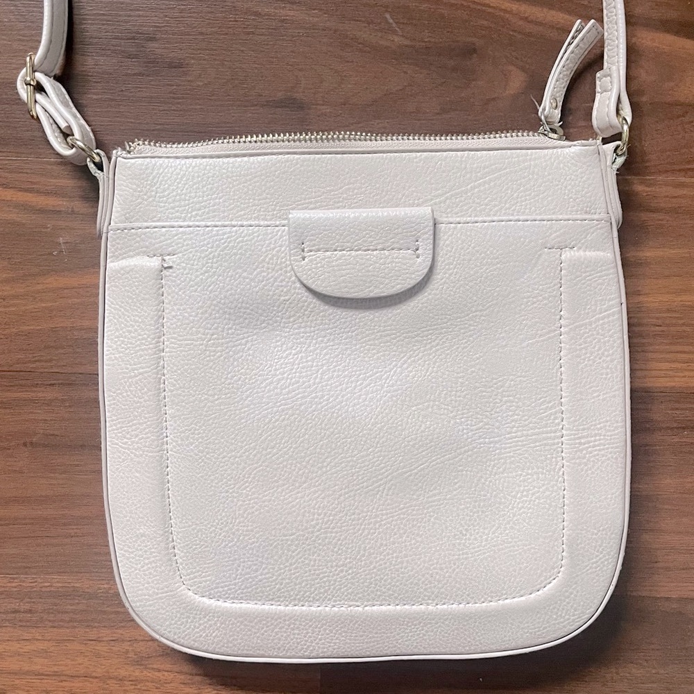 Elegant Cream Crossbody Purse